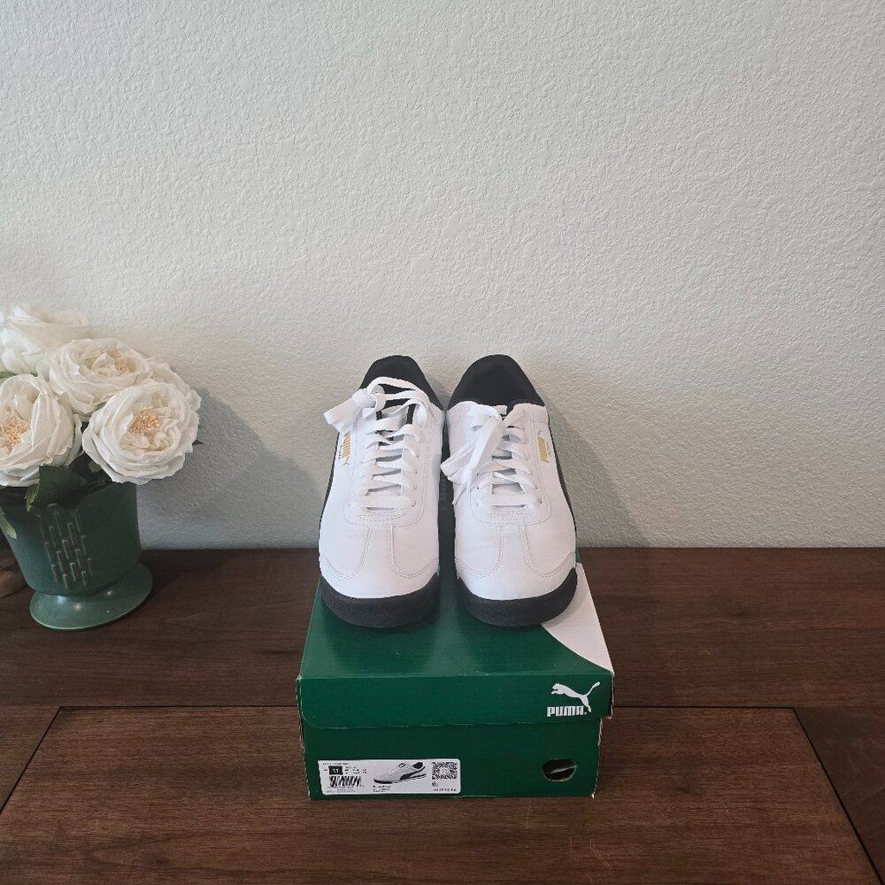 NIB Puma Roma 24 Basic Sneaker Sz 11